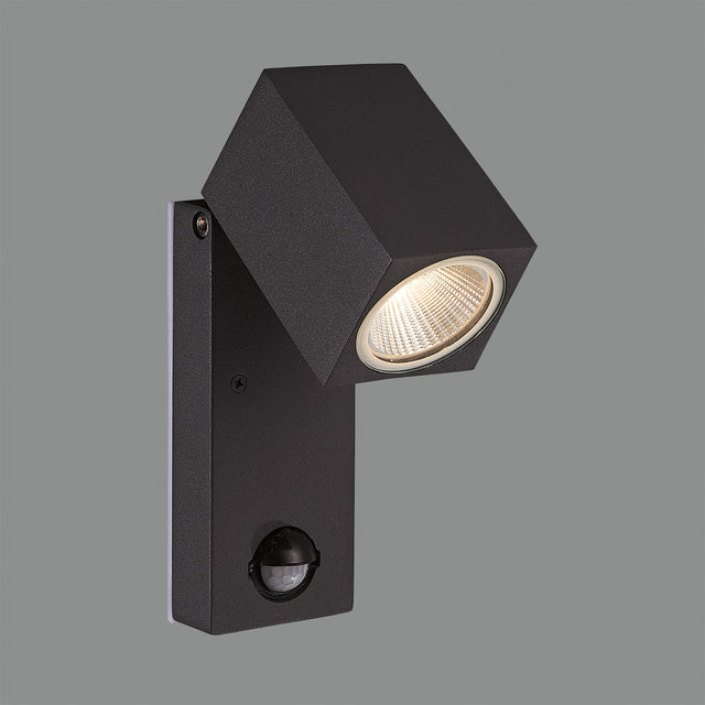 Cala Wall Lamp