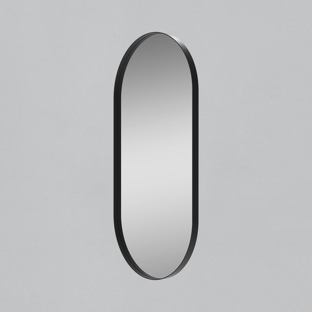 Daniela Mirror