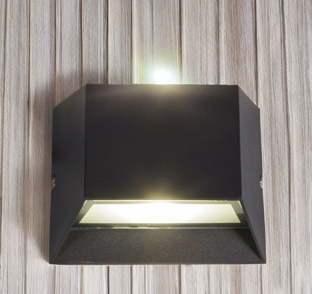 Led Outdoor Wall Light