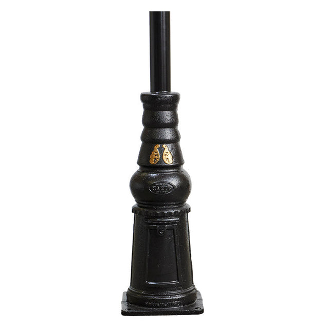 Victorian traditional cast iron lamp post