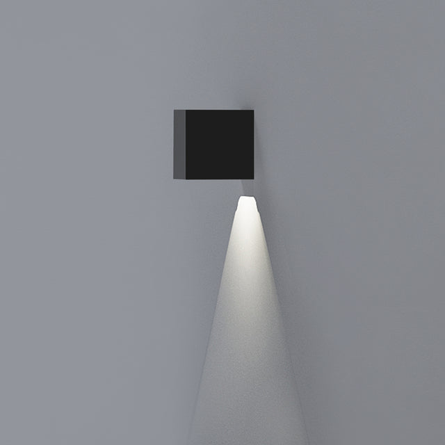 Hamal Wall Lamp