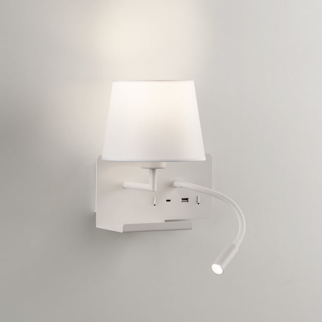 Hold Wall Lamp
