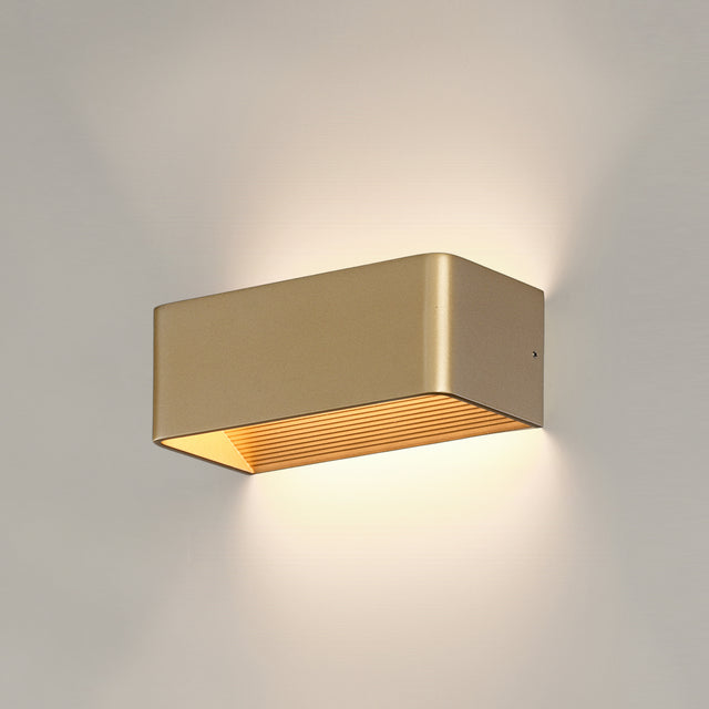Icon Wall Lamp