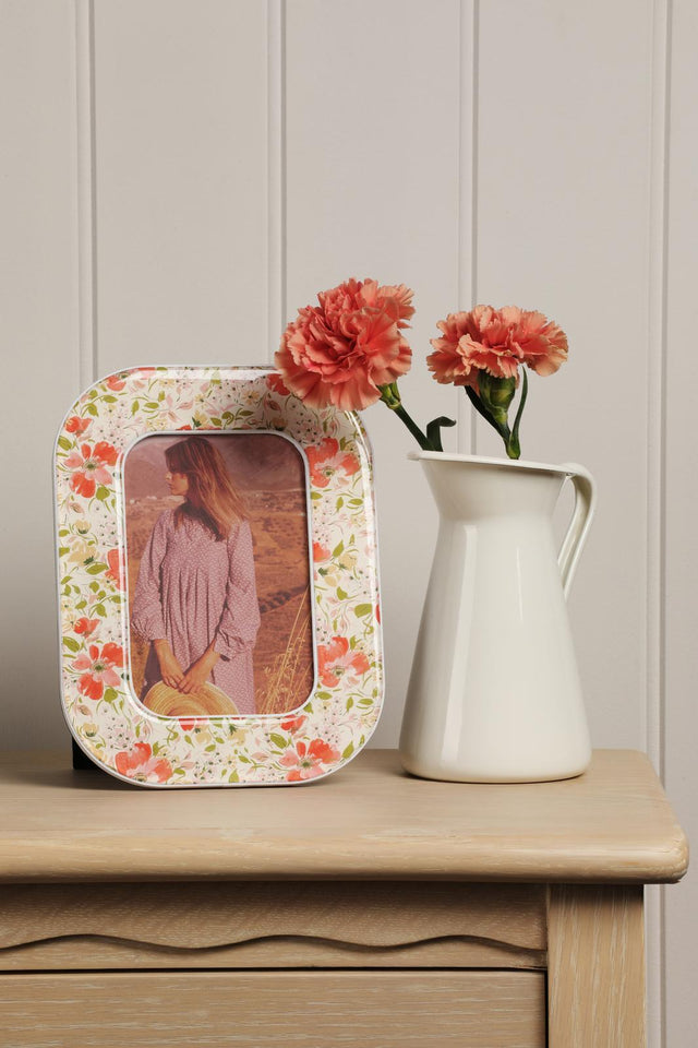 Laura Ashley Ombersley Poppies Photo Frame Matt Red 4" x 6"