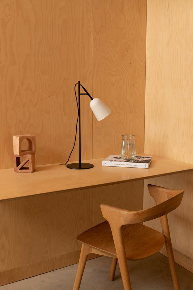 STUDIO table lamp