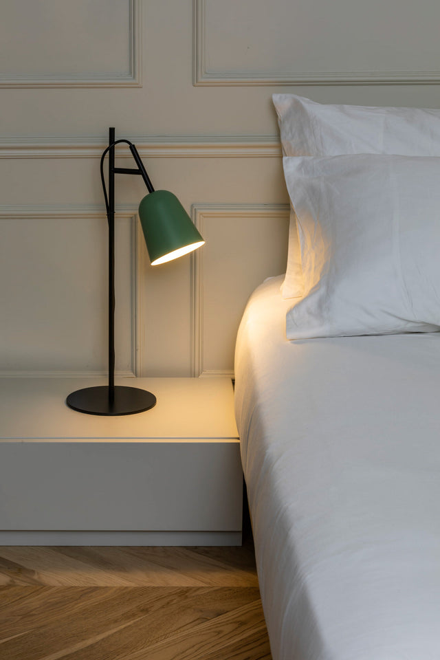 STUDIO table lamp