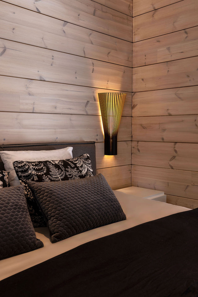 Secto Wall lamp with cable