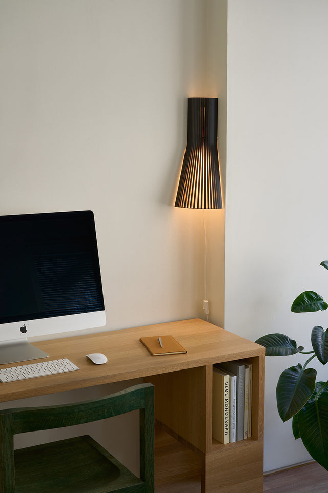 Secto small Corner lamp