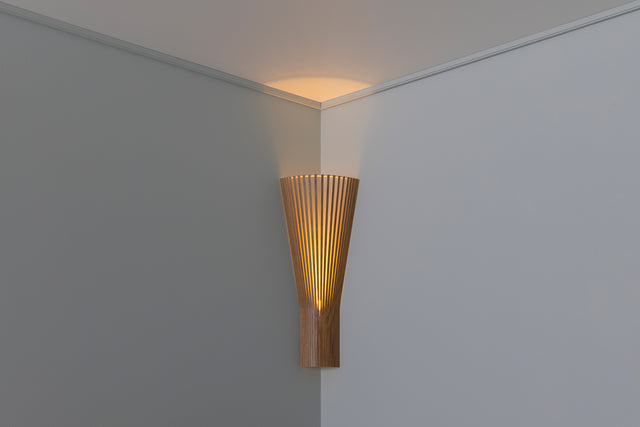 Secto Corner lamp