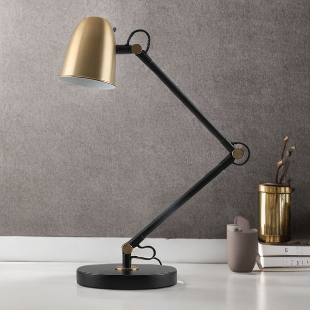 Matt Black & Satin Brass With Its Sleek, Minimalist Design, The Anglepoise Lamp Fits Well In Both Modern And Traditional Settings. Its Clean Lines And Functional Form Make It A Stylish Addition To Any Desk Or Table.