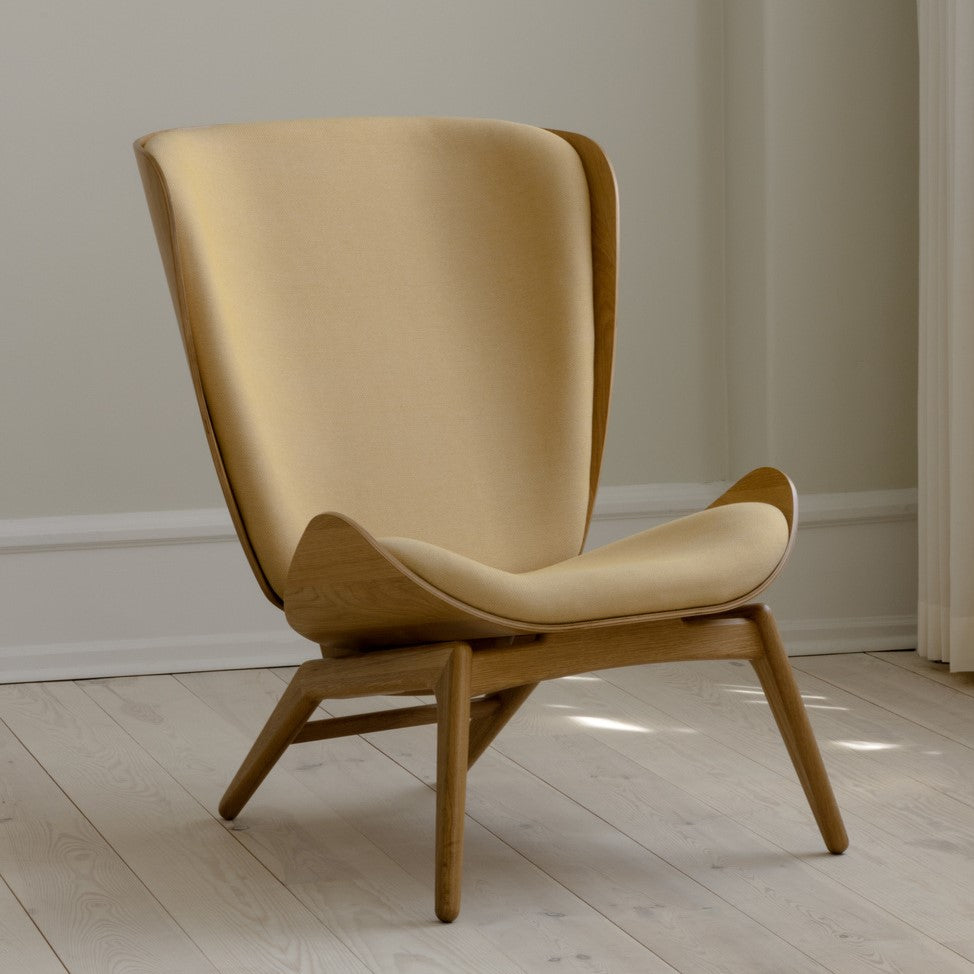 The Reader | lounge chair – Luminaire Lighting