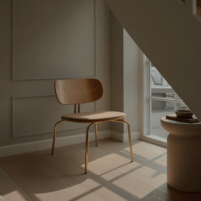 Curious | lounge chair