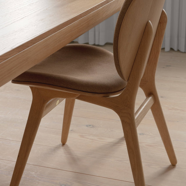 A Conversation Piece | dining chair