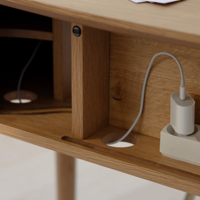 Audacious | desk