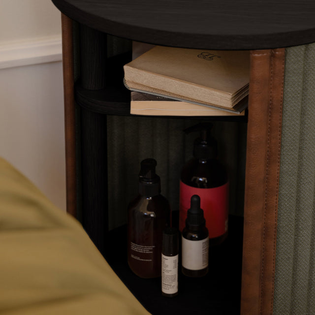 Audacious | side table