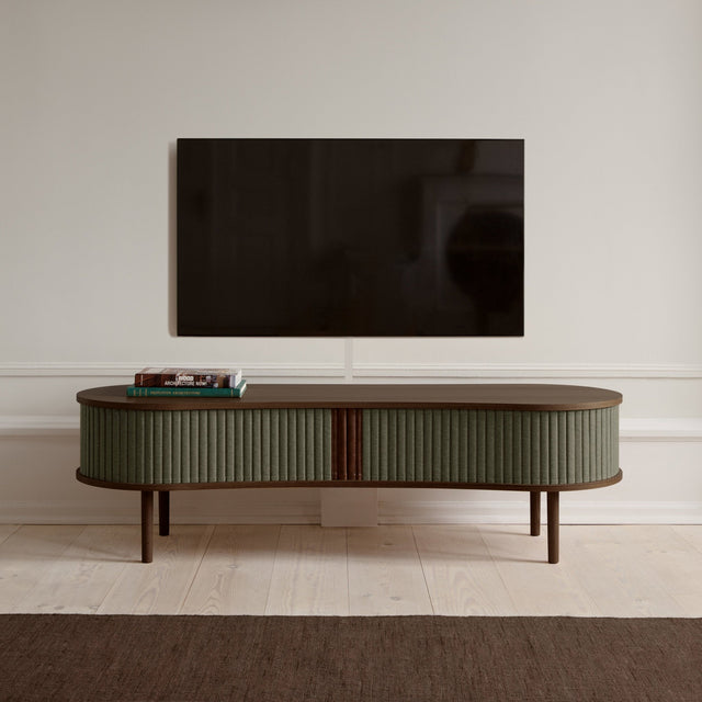 Audacious | tv bench