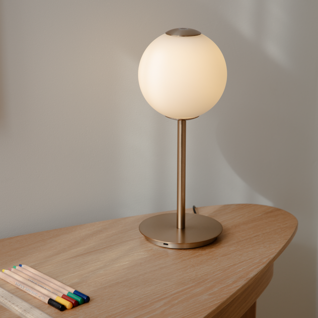 Audrey | table lamp