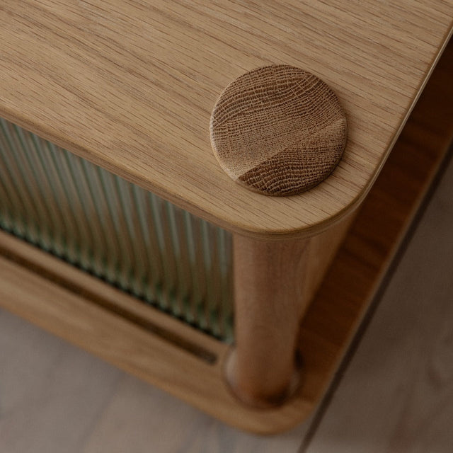 Italic | sideboard