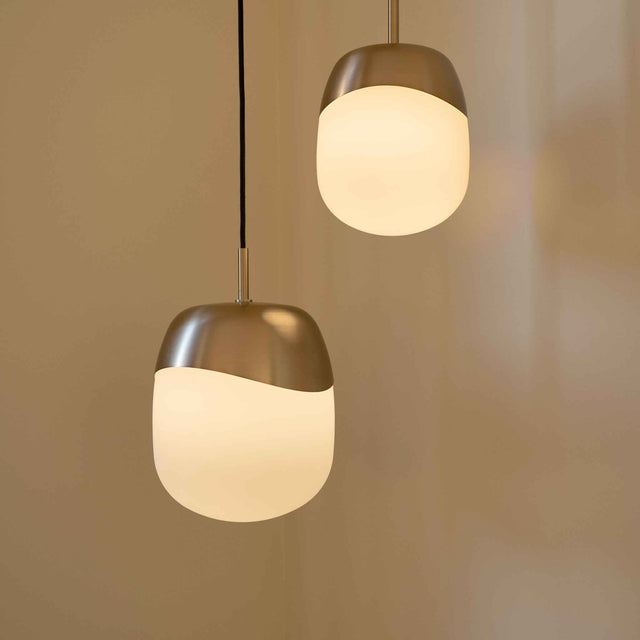 UMAGE_lifestyle_Spring_pendant lampshade_medium_mini_brass_(1).jpeg
