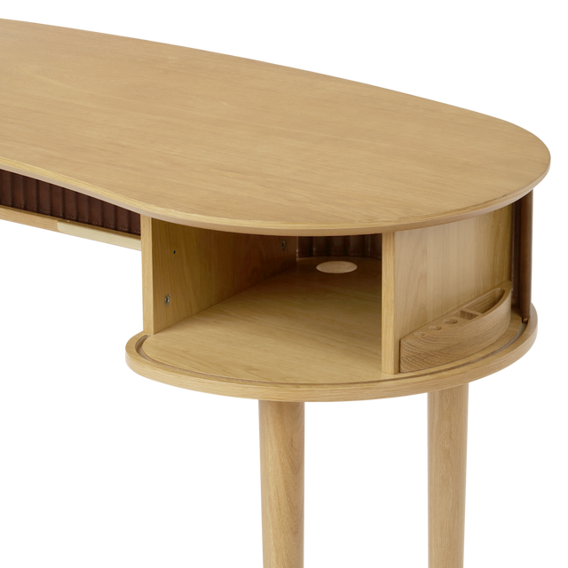 Audacious | desk