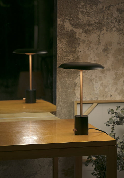 HOSHI Table lamp