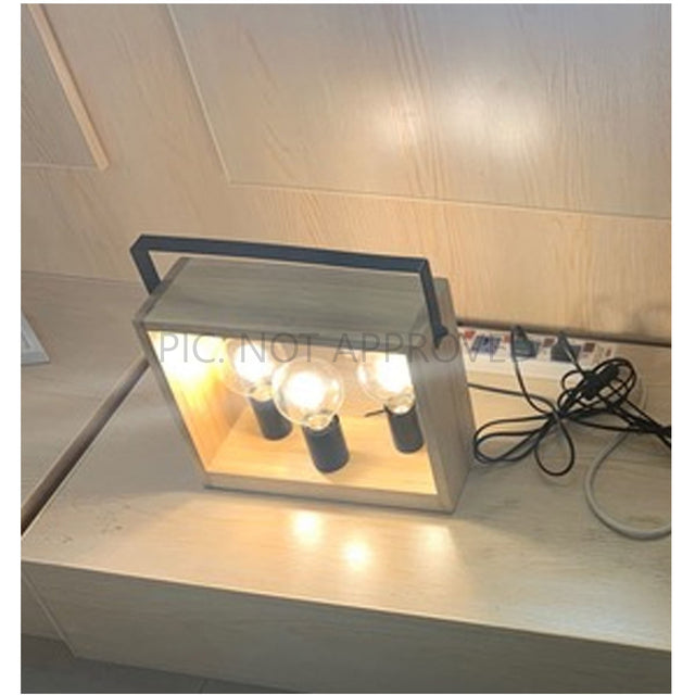 Table lamp FAMBOROUGH