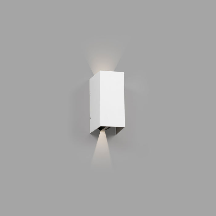 BLIND Wall lamp
