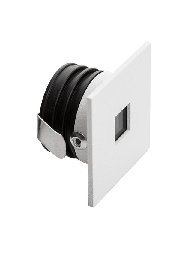 PASSAGIO White Aluminium LED 1 Watt 32,76Lm 3000K 3 Volt 50Hz IP54 L: 3.7 W: 2.2 H: 3.7 cm Cut Out: 3.2 cm Cable Lenght 1.80m Connect it with driver 9020170