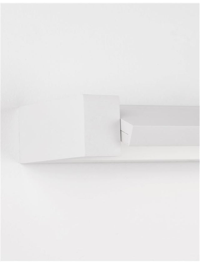 LINE Sandy White Aluminium & Acrylic LED 20 Watt 230 Volt 1811Lm 3000K IP20 L: 70 W: 9 H: 4.2 cm