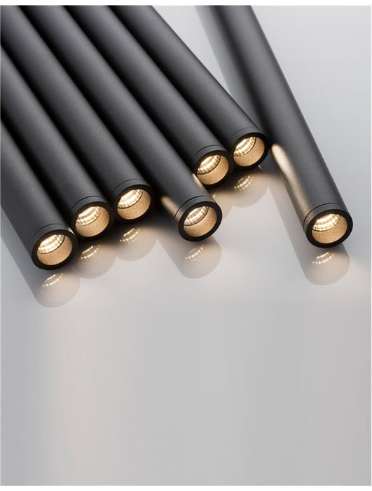 ULTRATHIN Sandy Black Aluminium 
LED 7x3 Watt 230 Volt 
1260Lm 3000K IP20 
D: 40 H: 150 cm Adjustable Height