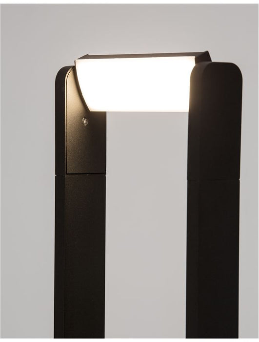 VOLVER Black Die-Casting Aluminium Acrylic Diffuser LED 6 Watt 480Lm 3000K CRI>80 220-240 Volt
Beam Angle 150O IP54 L: 20 W: 6 H: 80 cm