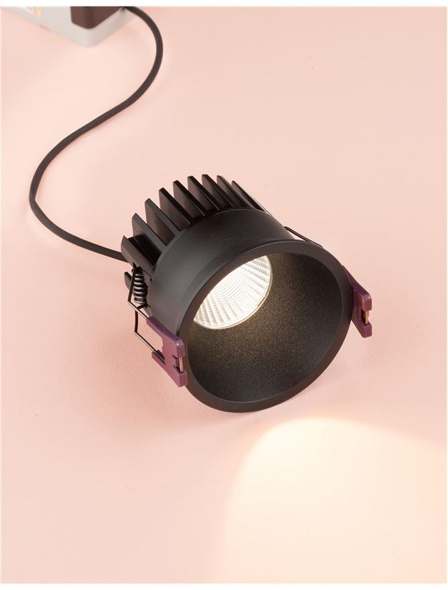 BLADE Black Aluminium LED 12 Watt 720Lm 3000K Beam 38o IP65 D: 7.8 H: 7.5 cm