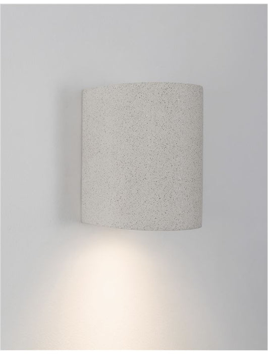 LIDO White Sandstone Glass Diffuser LED GU10 1x7 Watt IP65 100-240 Volt Bulb Excluded
Light Down D: 8.6 W: 10 H: 12 cm