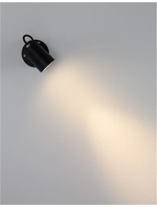 FEND Black Aluminium & Glass LED 10 Watt 742Lm 3000K CRI>80 100-240 Volt Beam Angle 24° IP65
D: 6.5 W: 9 H: 15 cm