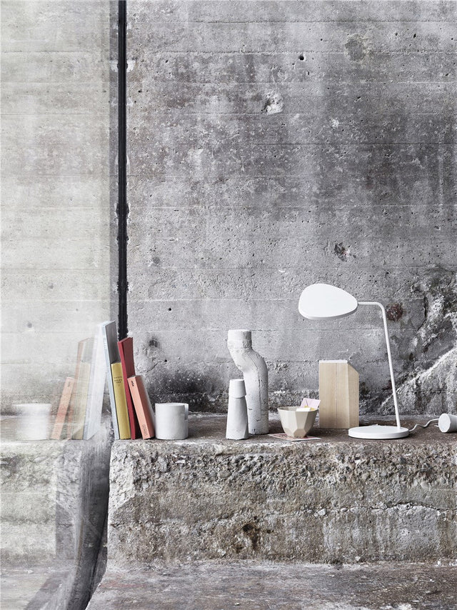 Leaf Table Lamp