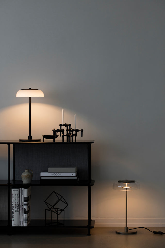 Blossi Table