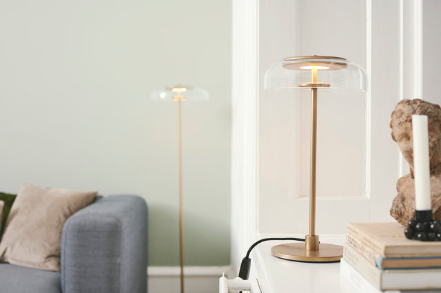 Blossi Table