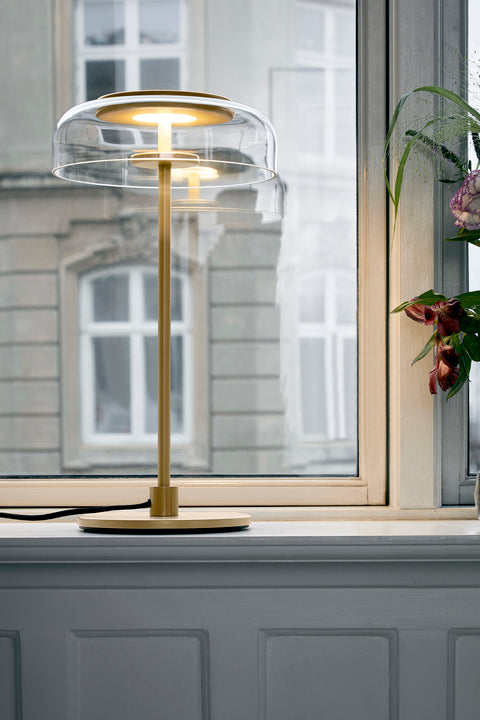 Blossi Table