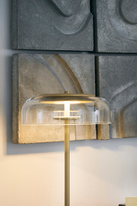 Blossi Table