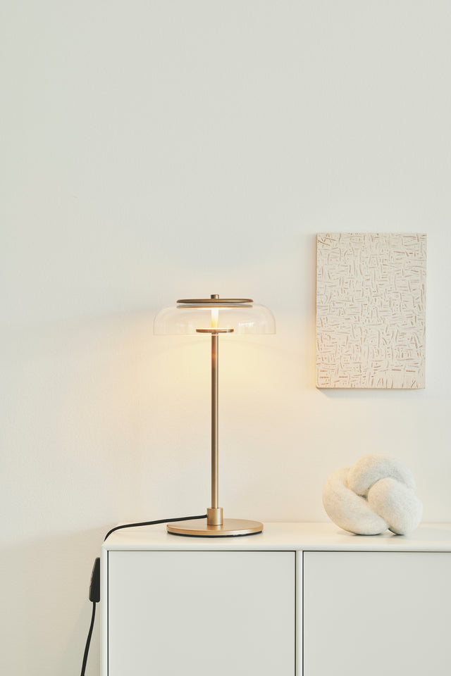 Blossi Table