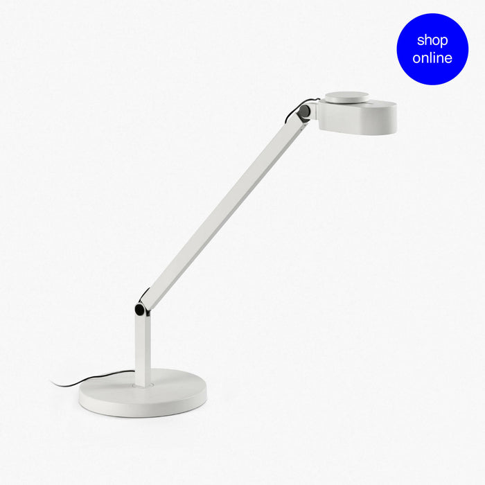 INVITING Table lamp