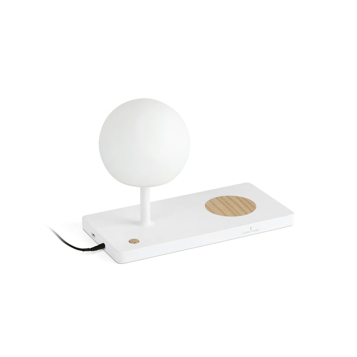 NIKO TABLE LAMP WITH PHONE CHARGER