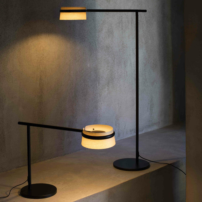 LOOP TABLE LAMP WITH CLIP